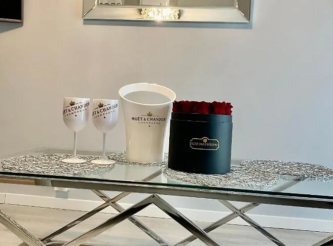 アパート Platinum Przy Plazy, Z Parkingiem, Z Duzym Balkonem ソポト