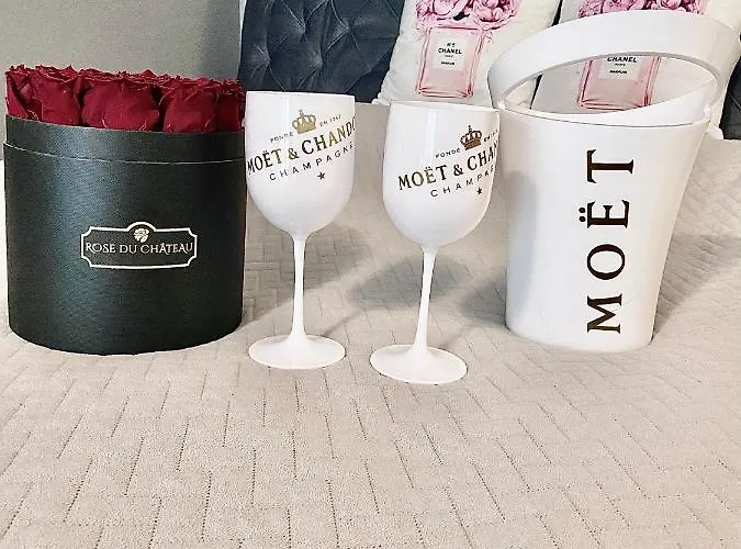 Platinum Przy Plazy, Z Parkingiem, Z Duzym Balkonem Sopot